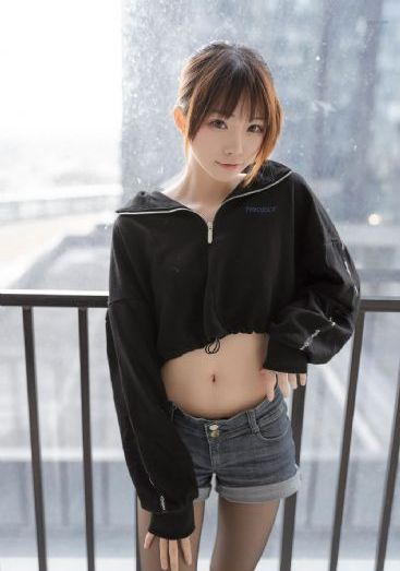 手指伸了进去h