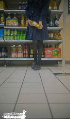 偶像女友堕落ntr动漫在线观看