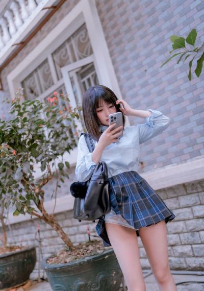 老鸭av