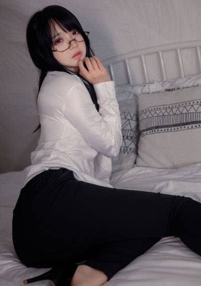 弱小英雄免费观看完整版