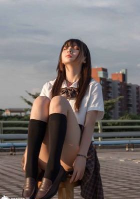 娇妻在黑人胯下哀求高潮