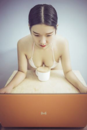 妈妈的朋友e