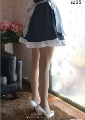 年轻的女大学生