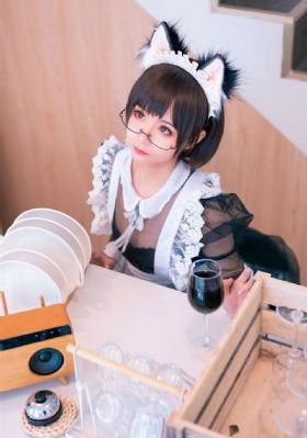 女教师枫富爱在线播放