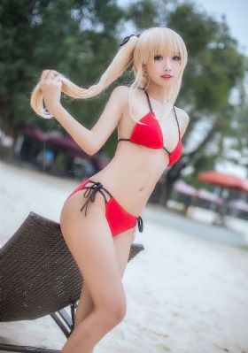 朴诗妍女人香